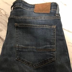 Outpost Makers Slim Straight Medium Wash